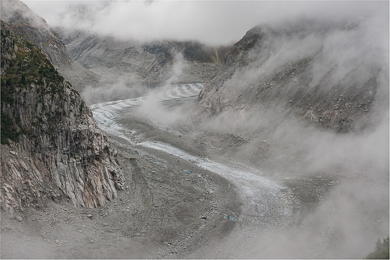 Lionel Vansteelandt - Mer de Glace - (1/160 sec. bij f / 11 ISO 200)