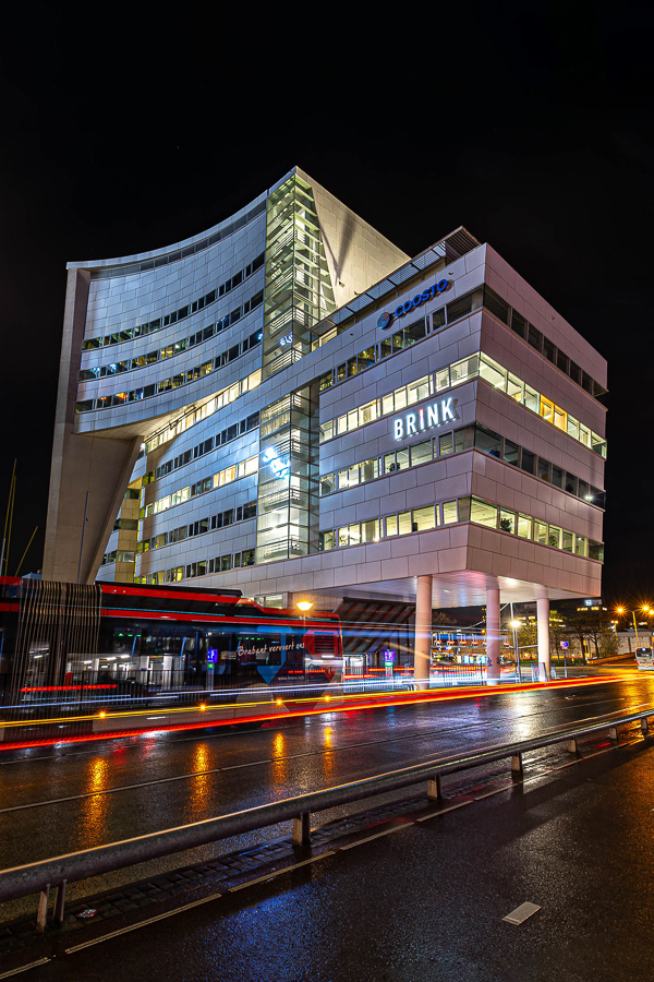 Johny Vansant - Brink gebouw - (20.0 sec. bij f / 16 ISO 50)