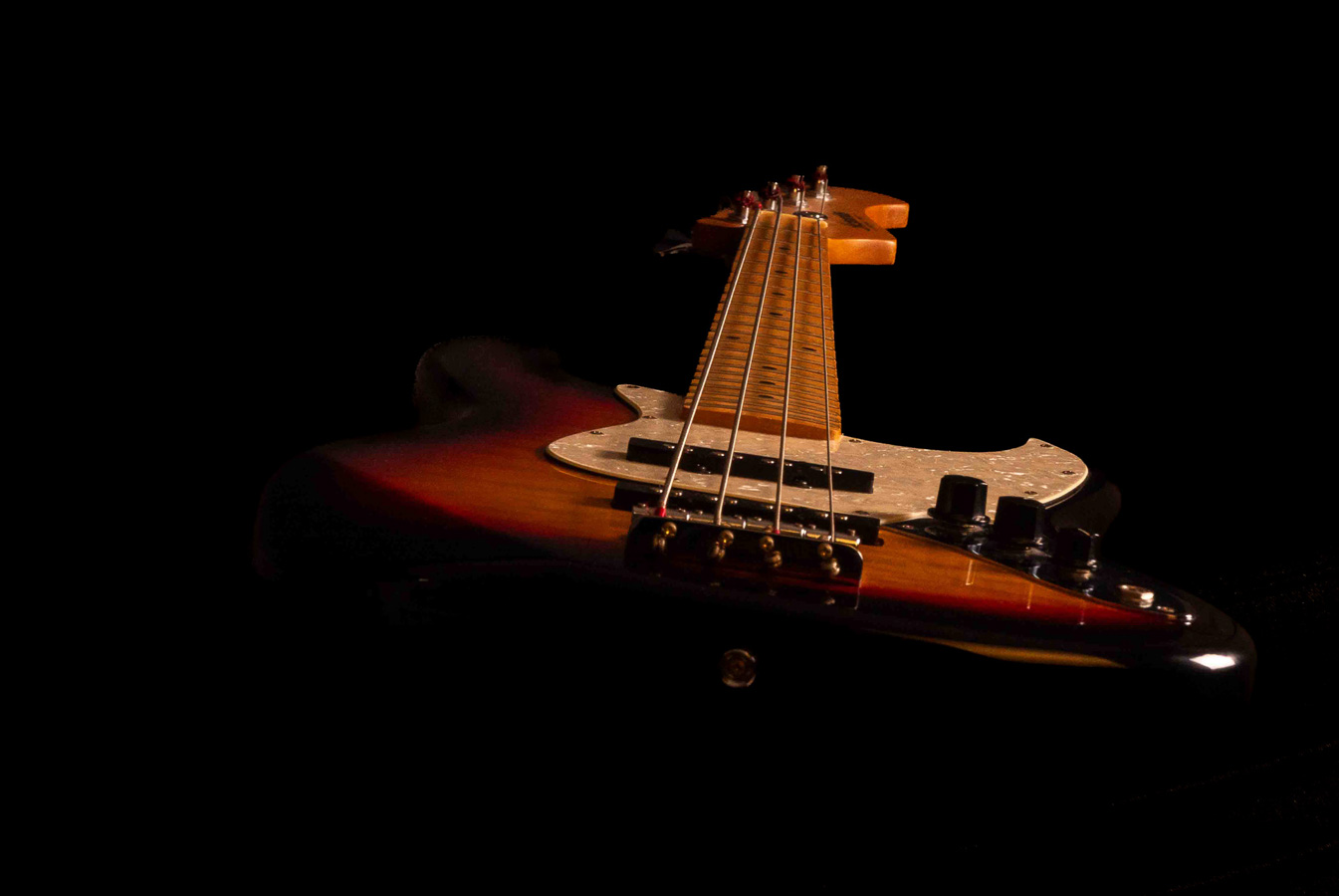 Peter Vanhoof - Basgitaar 2